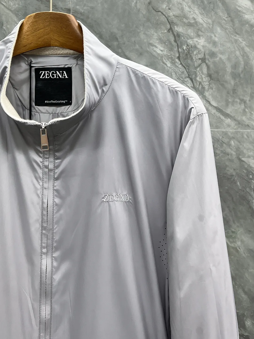 ZEGNA 26 💌ZG . 。Premium ， ， 。 ， Genuine Leather. Genuine Leather ， Quality。 ， Breathable 。 ：Black Gray Size：S-2XL（46-54 ）